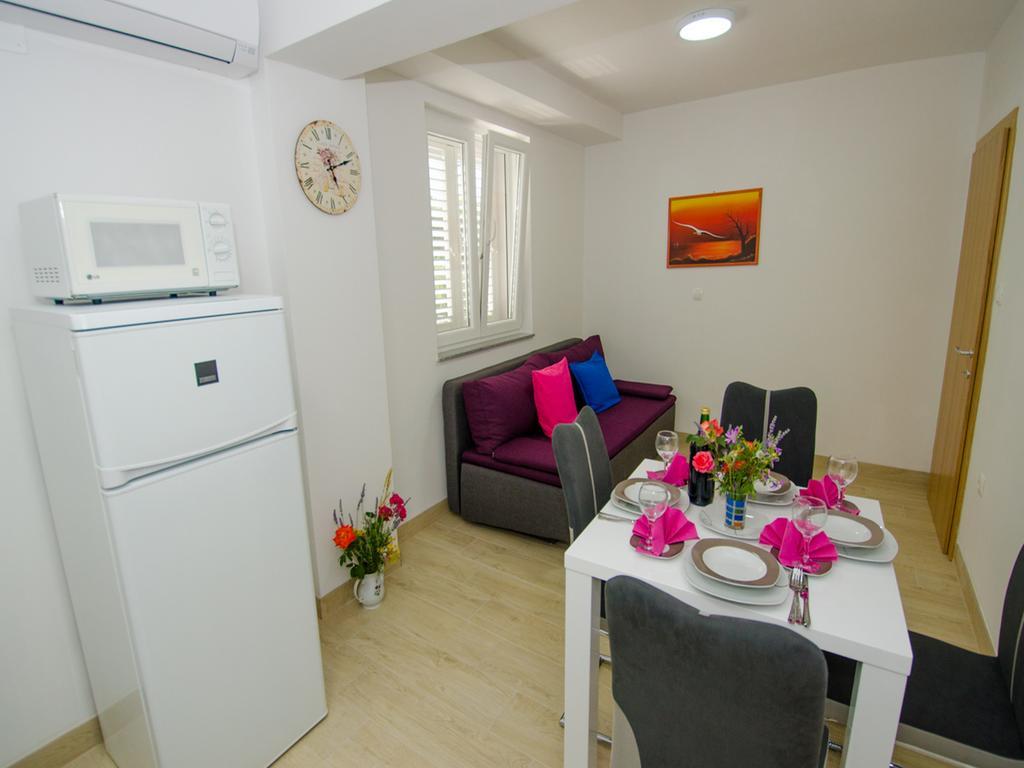Apartments Vesela Janjina Экстерьер фото