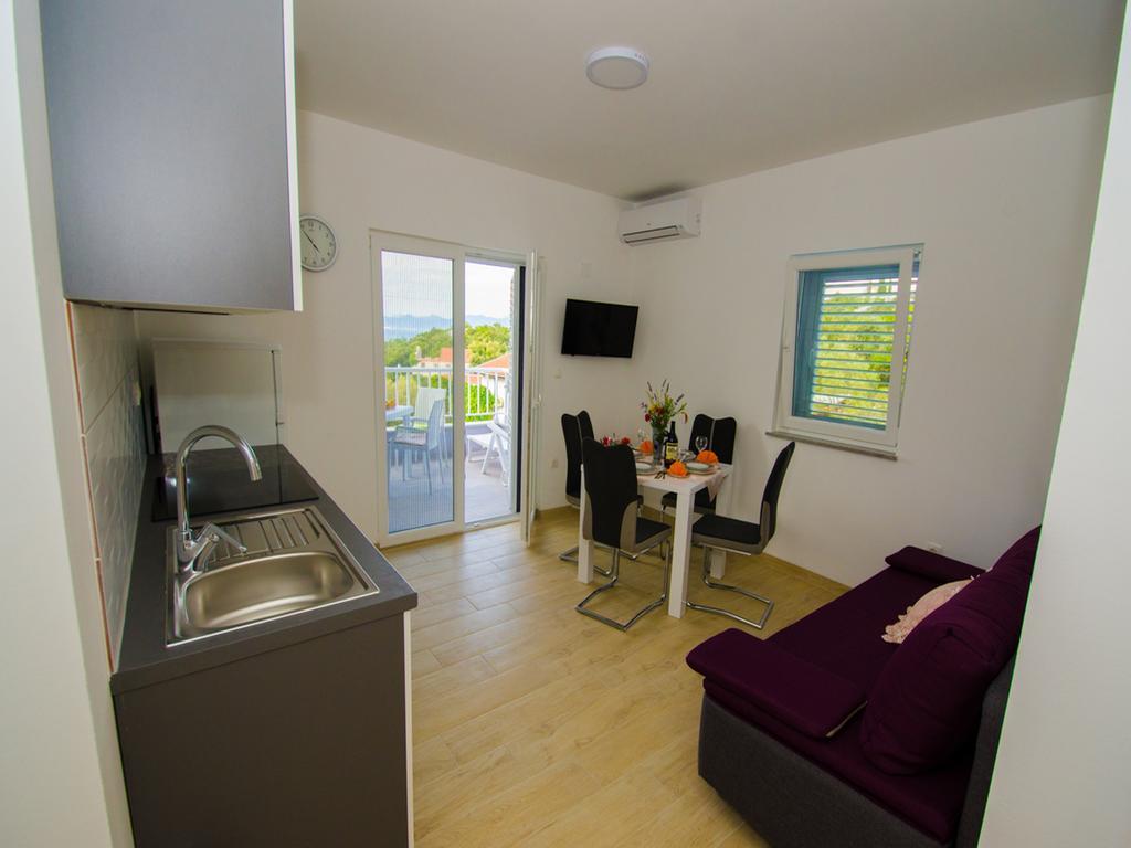 Apartments Vesela Janjina Экстерьер фото